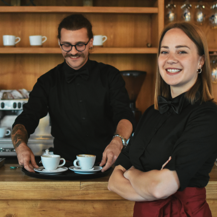 How to Train Your Staff to Use an Espresso Machine Efficiently and Safely